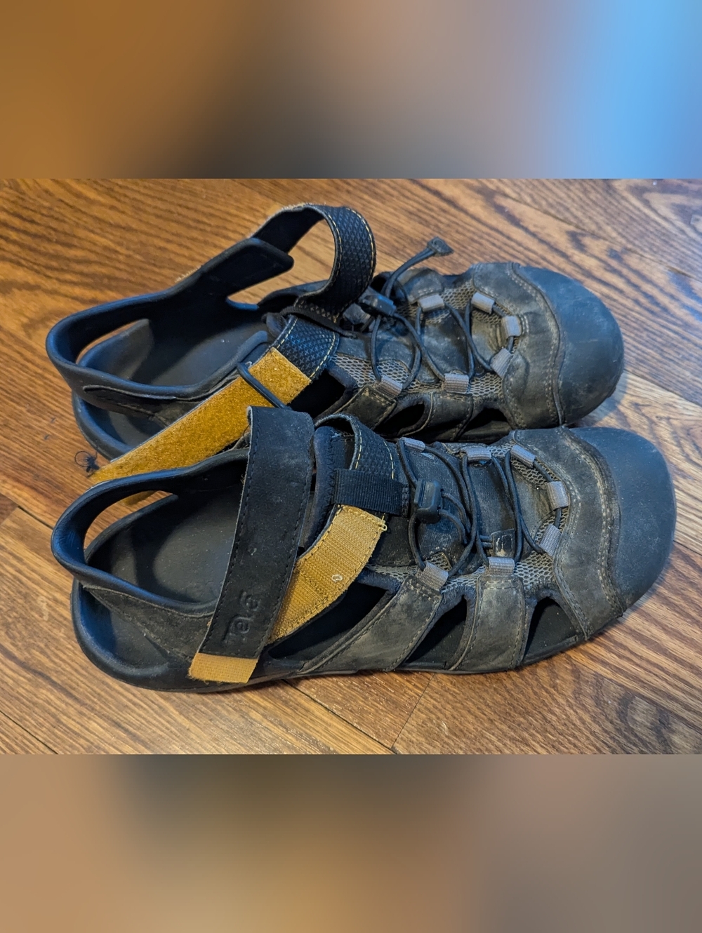 teva mens sandals